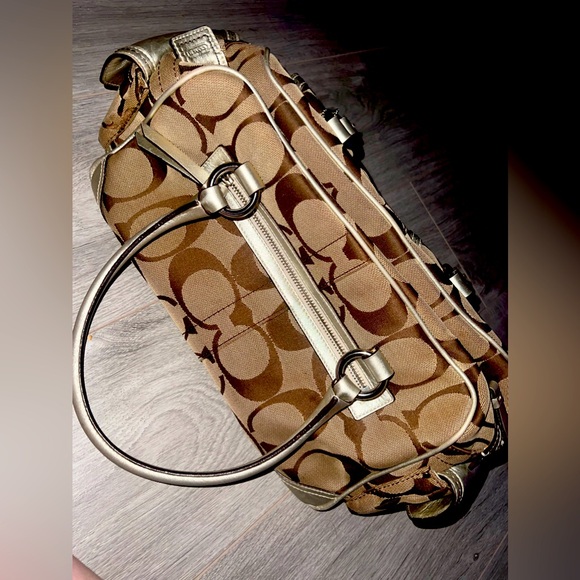 Rare vintage coach bag metallic/monogram - Picture 2 of 3